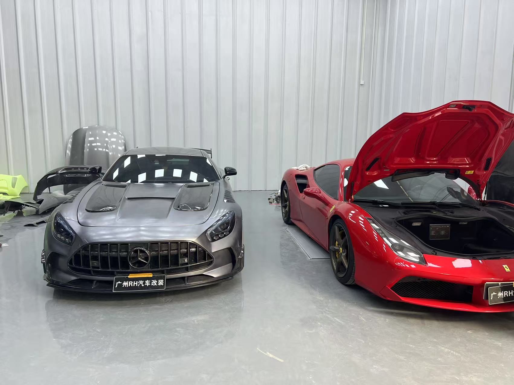 qualité Un kit de carrosserie en carbone usine