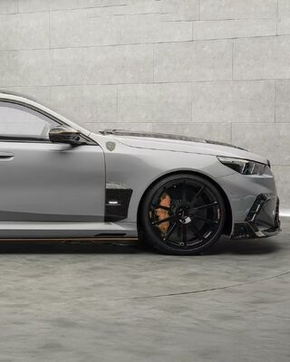 For BMW M5 G90 Carbon Fiber Body Kit M5 G90 MSY-style Carbon Fiber Front Lip Diffuser Spoiler Hood