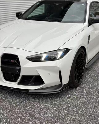 For BMW G82 M4 Dry Carbon Fiber Body Kit G82 M4 3D Style Carbon Fiber Front Lip Side Skirt Diffuser Spoiler